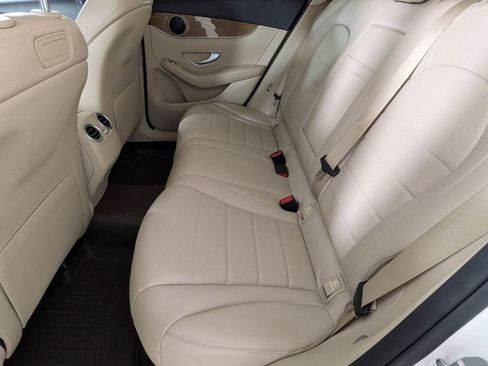 Used 2018 Mercedes-Benz GLC 300 image 25