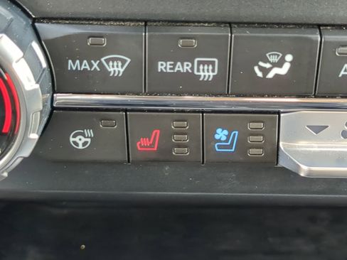 Used 2024 Ford F250 Lariat w/ Lariat Ultimate Package image 25