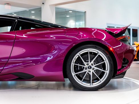 New 2027 McLaren 750S RWD image 31
