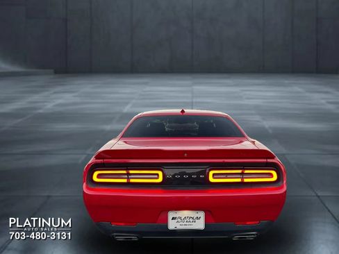 Used 2015 Dodge Challenger R/T Plus image 7
