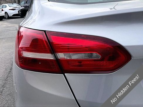 Used 2016 Ford Focus SE FWD image 28
