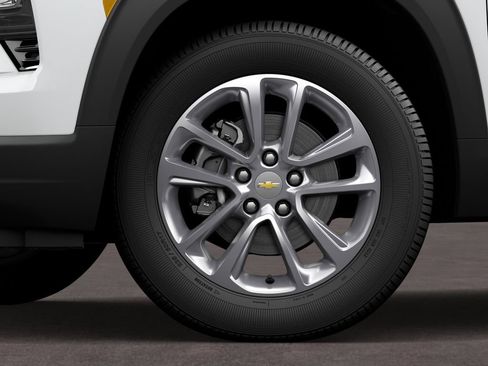 New 2026 Chevrolet TrailBlazer LS FWD image 4