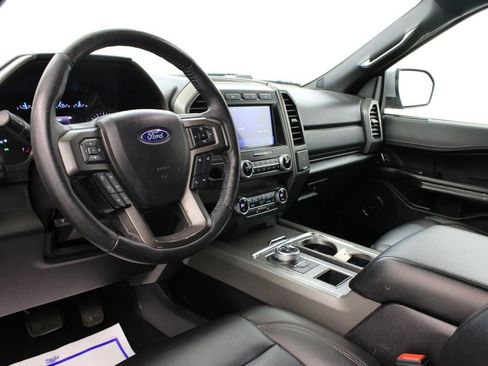 Used 2020 Ford Expedition XLT w/ Equipment Group 201A image 14