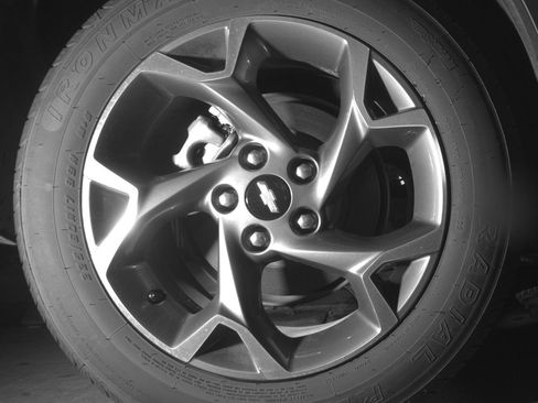 Used 2025 Chevrolet Trax LT FWD image 15