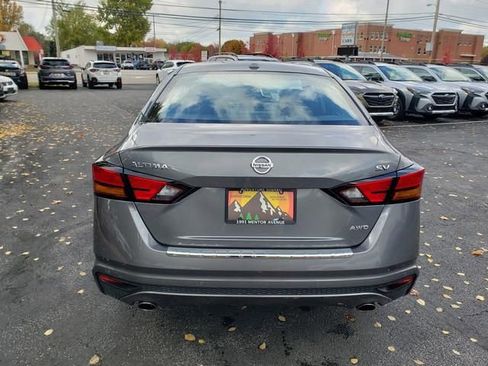 Used 2020 Nissan Altima 2.5 SV image 4