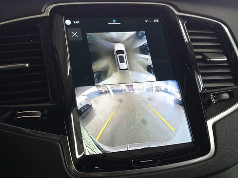 Certified 2024 Volvo XC90 B6 Ultimate w/ Protection Package AWD/4WD image 29