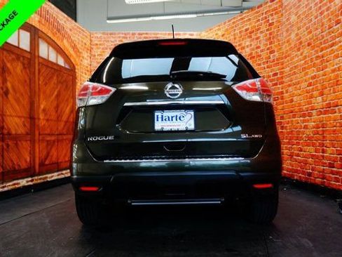 Used 2016 Nissan Rogue SL w/ SL Premium Package image 6