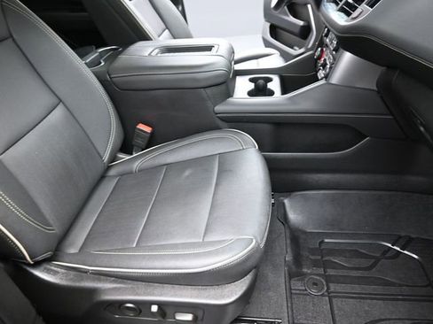 Used 2024 Chevrolet Tahoe Premier image 28