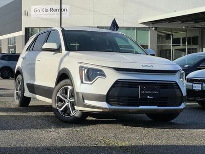 Certified 2025 Kia Niro LX