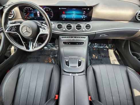 Used 2023 Mercedes-Benz E 350 4MATIC Sedan image 25
