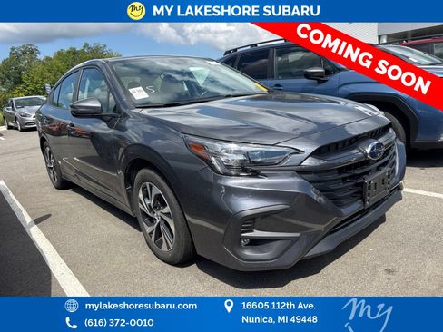 Used 2025 Subaru Legacy Premium AWD/4WD image 1