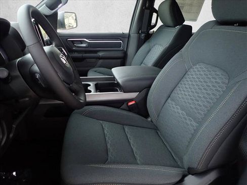 New 2026 RAM 1500 Big Horn AWD/4WD image 10