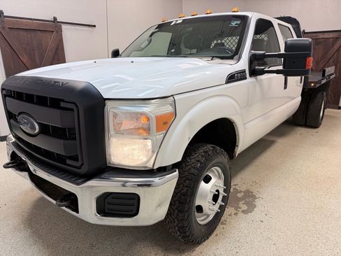 Used 2016 Ford F350 XL w/ Power Equipment Group image 3