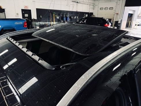 Used 2025 MAZDA CX-50 AWD 2.5 S w/ Premium Package image 11