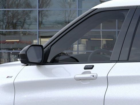 New 2026 Ford Explorer ST-Line image 21