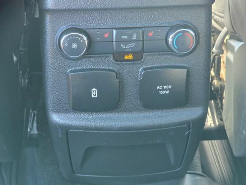 Used 2019 Ford Explorer Sport AWD/4WD image 16