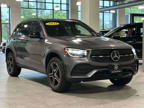 Certified 2022 Mercedes-Benz GLC 300 4MATIC image 2