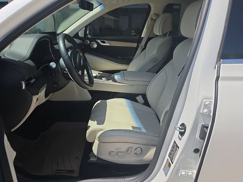 Used 2024 Genesis GV80 2.5T w/ Prestige Package AWD/4WD image 9