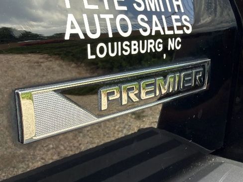 Used 2018 Chevrolet Tahoe Premier AWD/4WD image 9