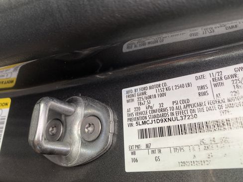 Used 2022 Lincoln Corsair AWD w/ Equipment Group 101A image 25