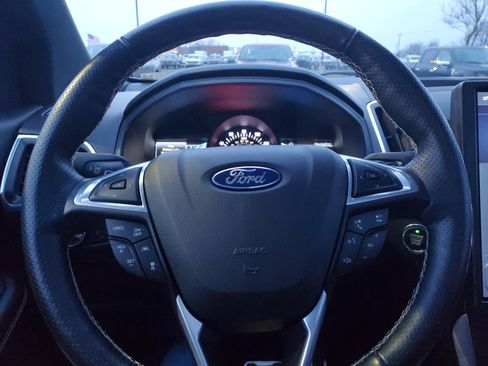 Used 2022 Ford Edge ST w/ Equipment Group 401A image 23