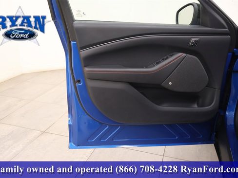 New 2025 Ford Mustang Mach-E Premium image 10