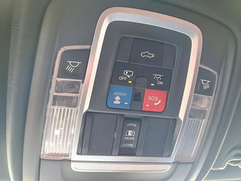 Used 2019 RAM 3500 Limited AWD/4WD image 25