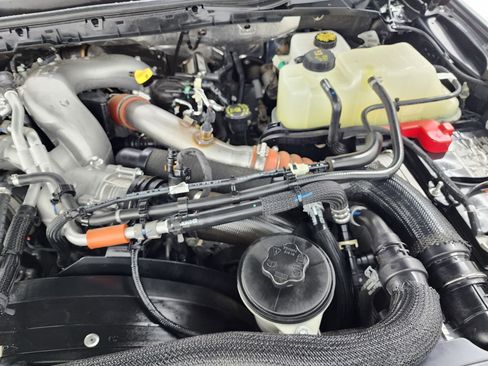 Used 2025 Ford F350 Lariat w/ Lariat Ultimate Package image 21