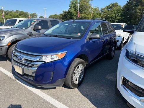 Used 2013 Ford Edge SE FWD image 2