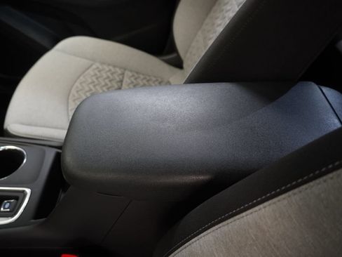 Used 2024 Chevrolet Equinox LS w/ LS Convenience Package FWD image 23