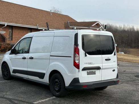 Used 2018 Ford Transit Connect XLT image 5
