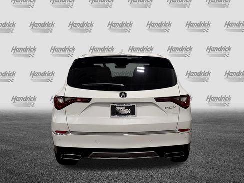 Used 2026 Acura MDX FWD w/ Technology Package image 8