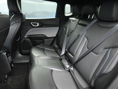 New 2026 Jeep Compass Latitude image 23