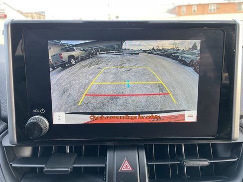 Used 2025 Toyota RAV4 XLE image 11