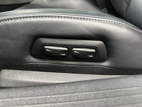 Used 2016 Mercedes-Benz AMG GT S image 16