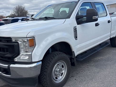 Used 2022 Ford F250 XL w/ Power Equipment Group AWD/4WD image 16