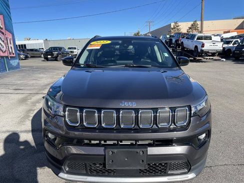 Certified 2022 Jeep Compass Limited w/ Sun and Sound Group image 5