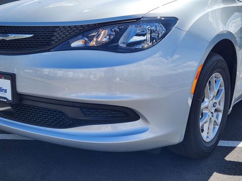 New 2026 Chrysler Voyager LX FWD image 8