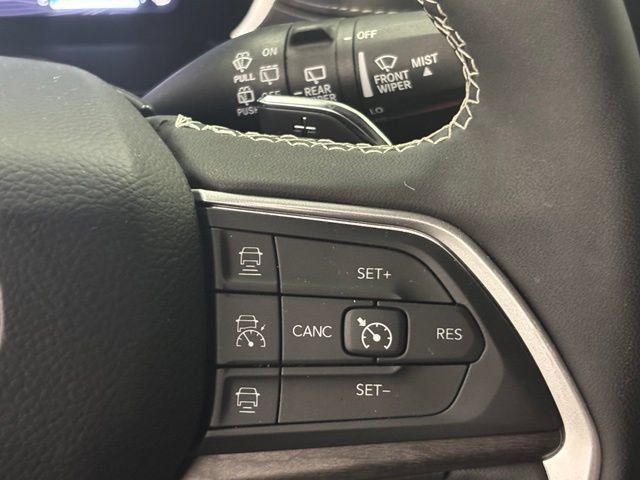 Used 2025 Jeep Grand Cherokee L Limited w/ Luxury Tech Group II AWD/4WD image 26