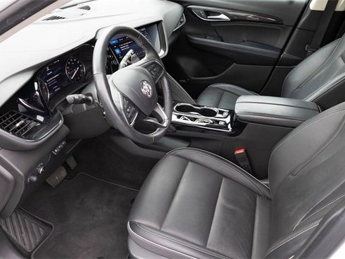 Used 2021 Buick Envision Essence w/ Technology Package I image 2