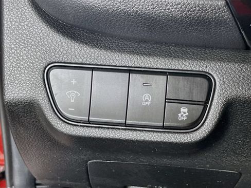 Used 2024 Kia Seltos S AWD/4WD image 11