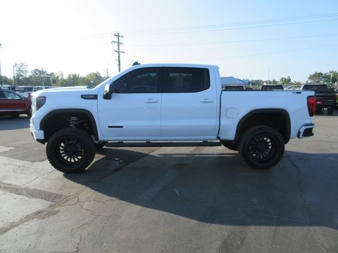Used 2024 GMC Sierra 1500 Elevation w/ Elevation Premium Package AWD/4WD image 10