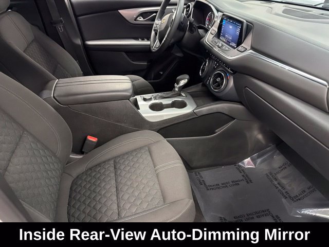 Used 2022 Chevrolet Blazer LT FWD image 9