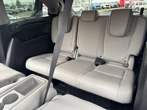 Used 2022 Honda Odyssey Elite image 16
