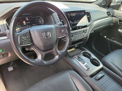 Used 2023 Honda Passport EX-L image 13