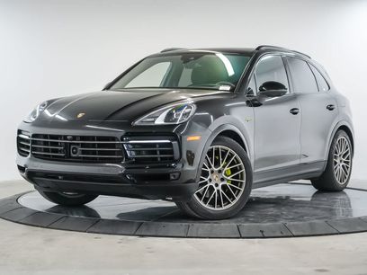 Certified 2023 Porsche Cayenne Platinum Edition