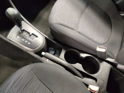 Used 2015 Hyundai Accent GS FWD image 26