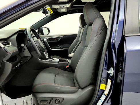 Certified 2021 Toyota RAV4 SE w/ Weather & Moonroof Package image 35