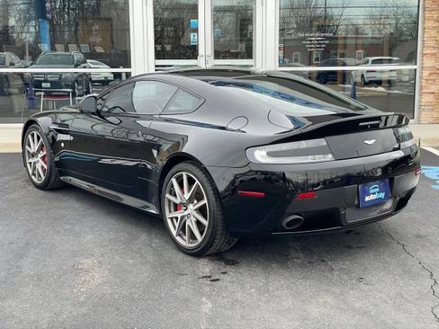 Used 2015 Aston Martin V8 Vantage GT image 10