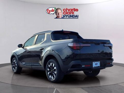 New 2026 Hyundai Santa Cruz SEL FWD image 3